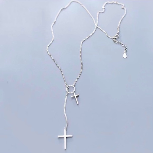 Jewelry - 🤍Insta minimalist sterling silver cross necklace